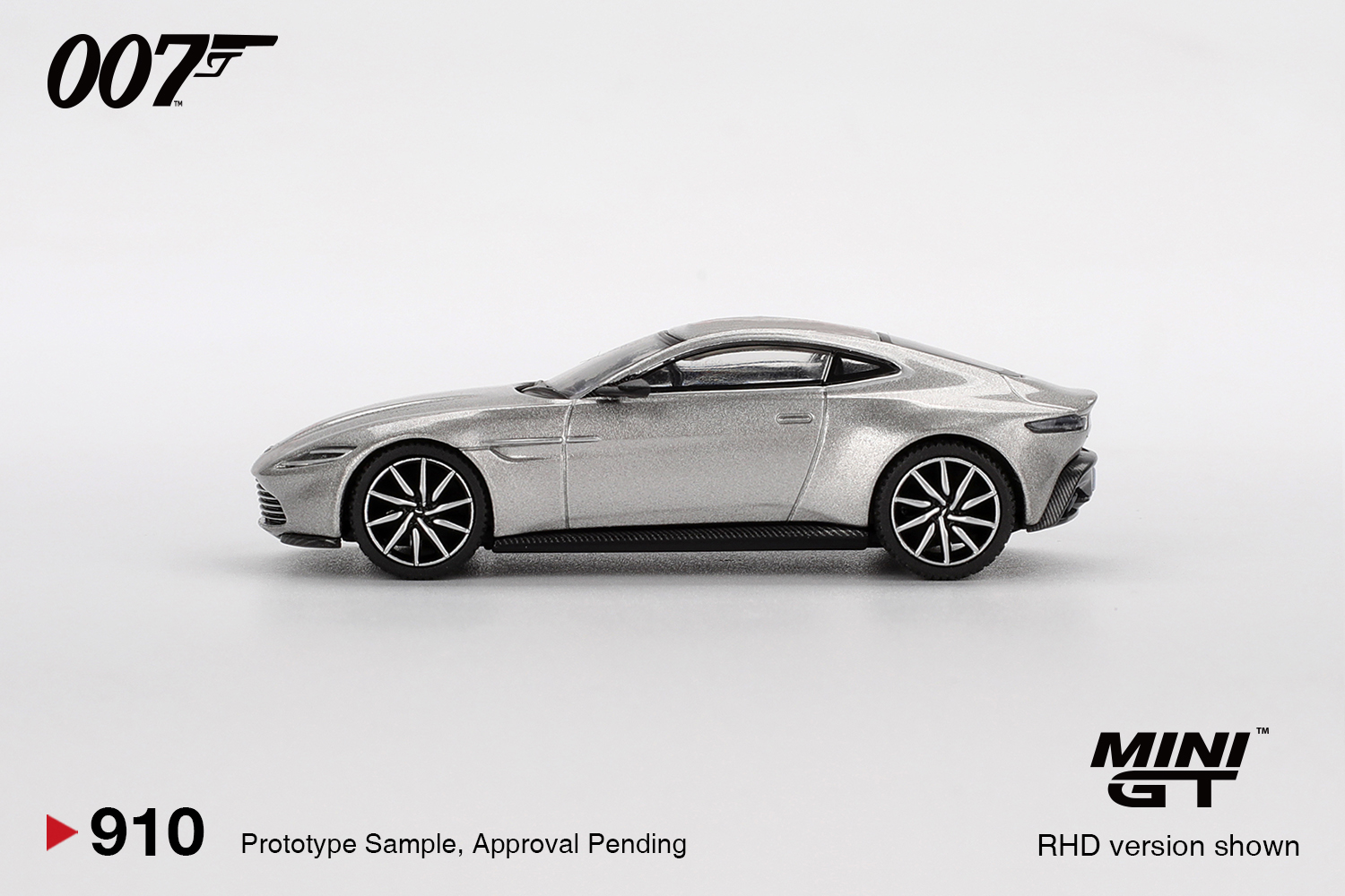 MINIGT 1/64 Aston Martin DB10  - Kids Toys Boys ulasan dan harga